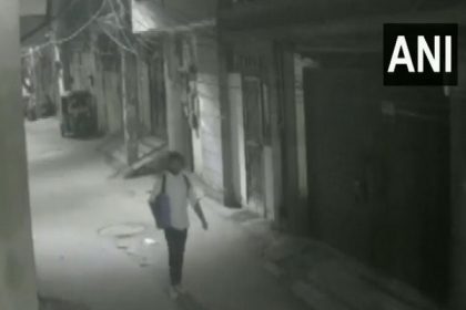 Shraddha murder: Police finds CCTV footage showing Aftab walking with a bag