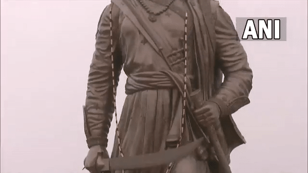 PM unveils 108-foot-tall bronze statue of Bengaluru founder Kempegowda