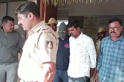 Police bust dacoity gang, nab gangster, mastermind from UP, Uttarakhand