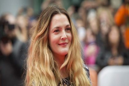 Drew Barrymore back in dating pool 6 years after splitting from ex-husband