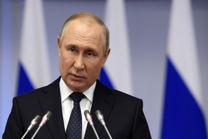 Putin announces temporary ceasefire in Ukraine for Orthodox Christmas