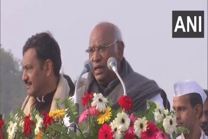 Kharge attacks BJP, says Congress saved Constitution for 70 years