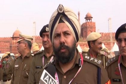 Delhi police intensifies security at Red Fort ahead of Republic Day 2023