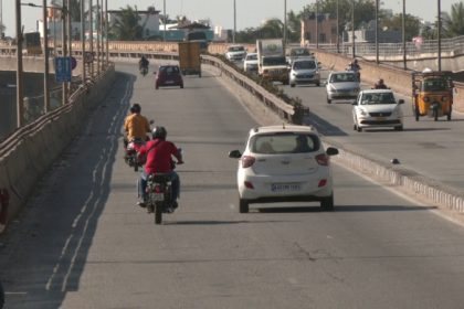 No heavy vehicles on Peenya flyover for 125 days to take up strengthening work