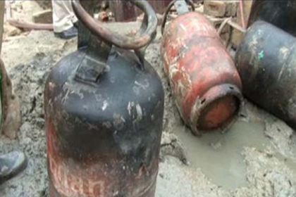 3 of family, including child, have lucky escape after two LPG cylinders blast