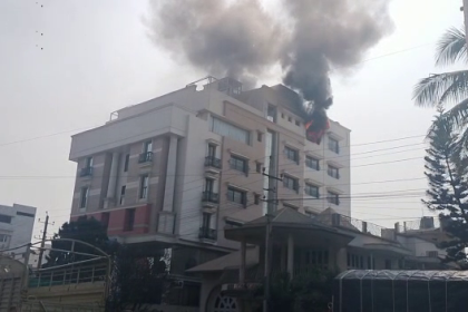 Huge fire breaks out in Vijayapura hotel