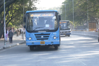 Govt should allocate more funds for BMTC: Bus Prayanikara Vedike