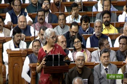 Budget: Govt raises capital expenditure outlay by 33 pc to Rs 10 lakh crore