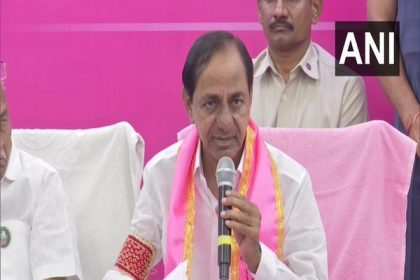 Centre 'forcefully' stopped Pfizer's covid vaccine: KCR hits out at Modi-govt