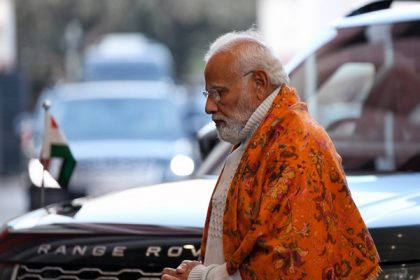 Modi sets hectic pace: 10,800 km travel, 10 public addresses, lunched projects in 90 hours