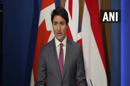 Justin Trudeau: 'Unidentified object' over Canadian airspace shot down