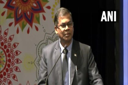 Slogans in Fiji as Deputy PM praises India at World Hindi Conference
