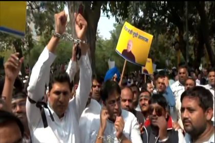 Liquor policy scam: AAP holds nation- wide protest against Sisodia's arrest