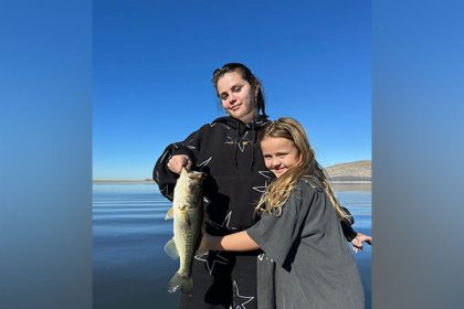 Selena Gomez goes on fishing trip with younger sister