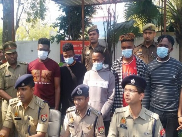 Gang engaged in duping women via dating app busted in Noida, 6 Nigerian nationals held