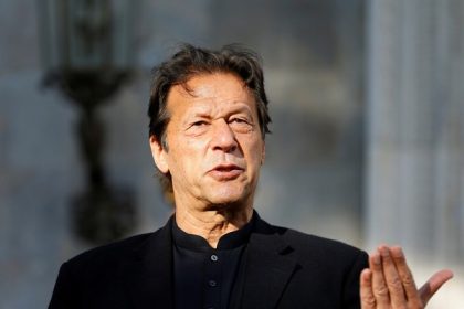 Pak Election Commission issues bailable arrest warrant against Imran Khan, Fawad Chaudhry