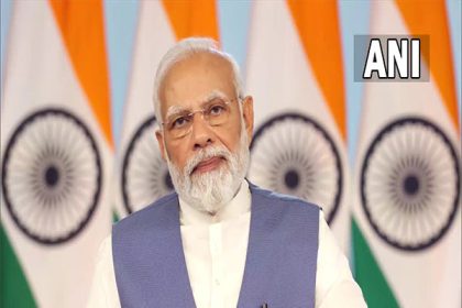 Narendra Modi: India can move forward only by raising respect for women