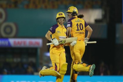 Fifties from Healy, McGrath power UP Warriorz to 159/6 against Mumbai Indians