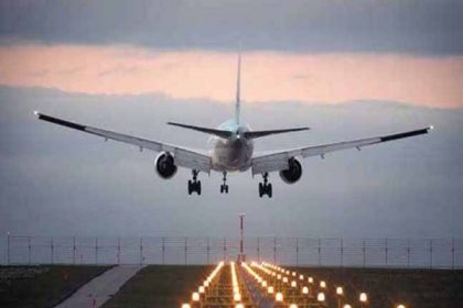 Doha-bound Indian flight makes emergency landing at Karachi after passenger dies