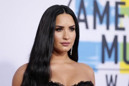Demi Lovato to make directorial debut with child stardom documentary