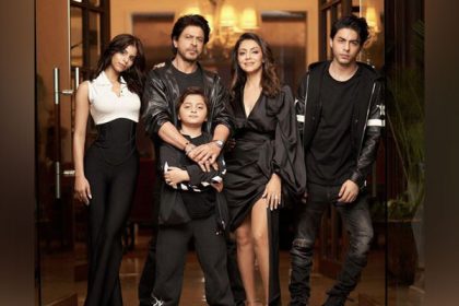 Shah Rukh Khan, Gauri strike stylish pose in black outfits with their children