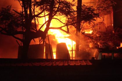 Fire at plastic godown near Pramod Layout destroys goods worth lakhs