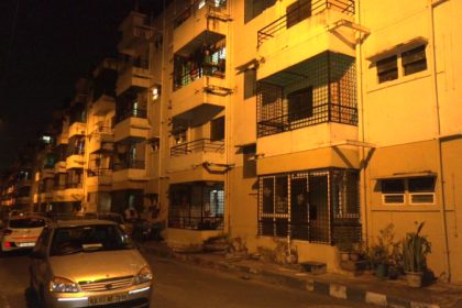 3-year-old boy falls from second floor of apartment, sustains serious head injuries