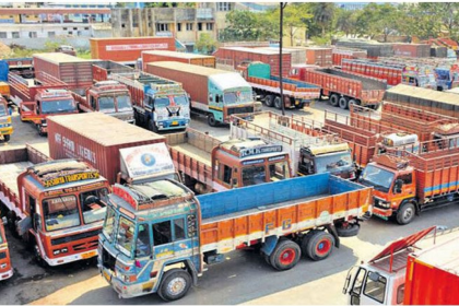 Truckers threaten indefinite strike from March 11 to oppose high toll fees