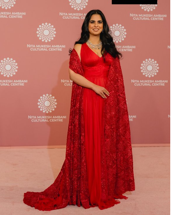 Isha Ambani Looks Gorgeous In Red Outfit At NMACC's 'India In Fashion ...