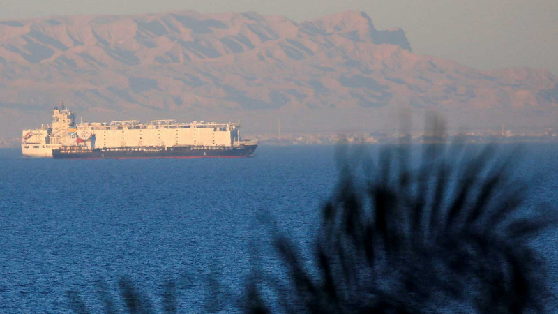 Houthi Attacks on Saudi Tankers Cause Significant Drop in Gulf Shipping | Quick Digest